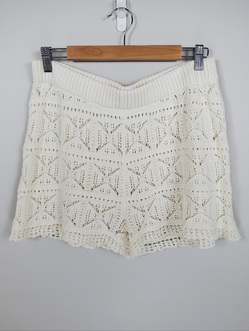 Time And Tru Size L Cream Cotton Macrame Coverup Shorts